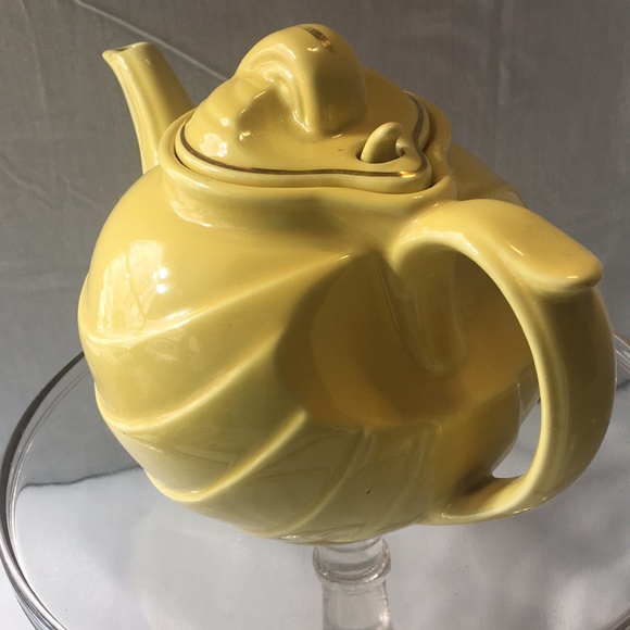 Vintage Hall MCM yellow tea pot - Picture 8 of 10